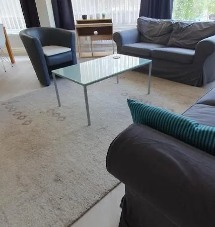 3 Bedroom Nearby The Sea * Ostend